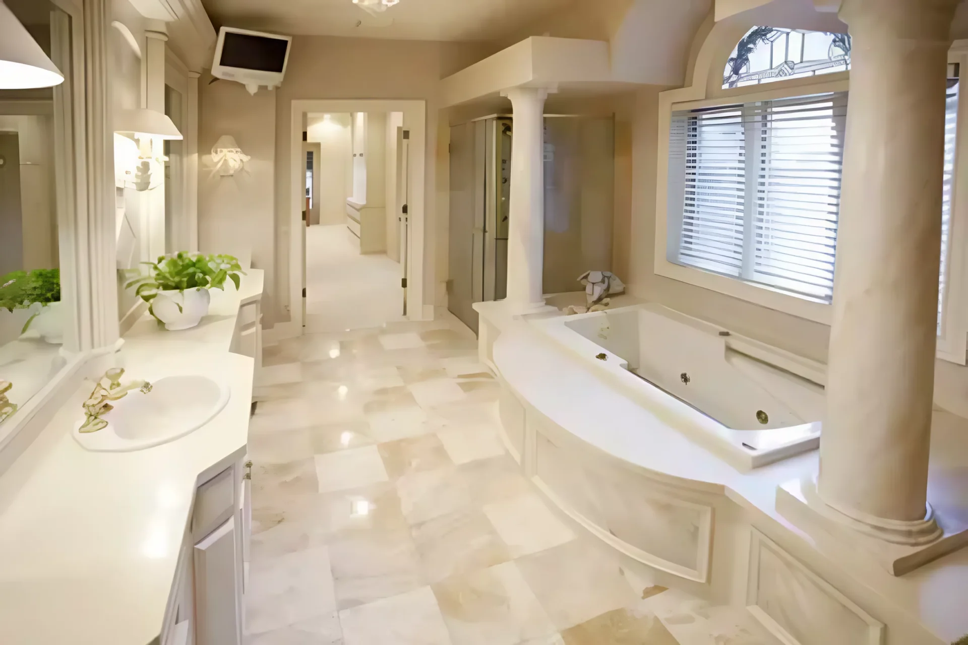 MarbleBathroom-Best-14e0e80